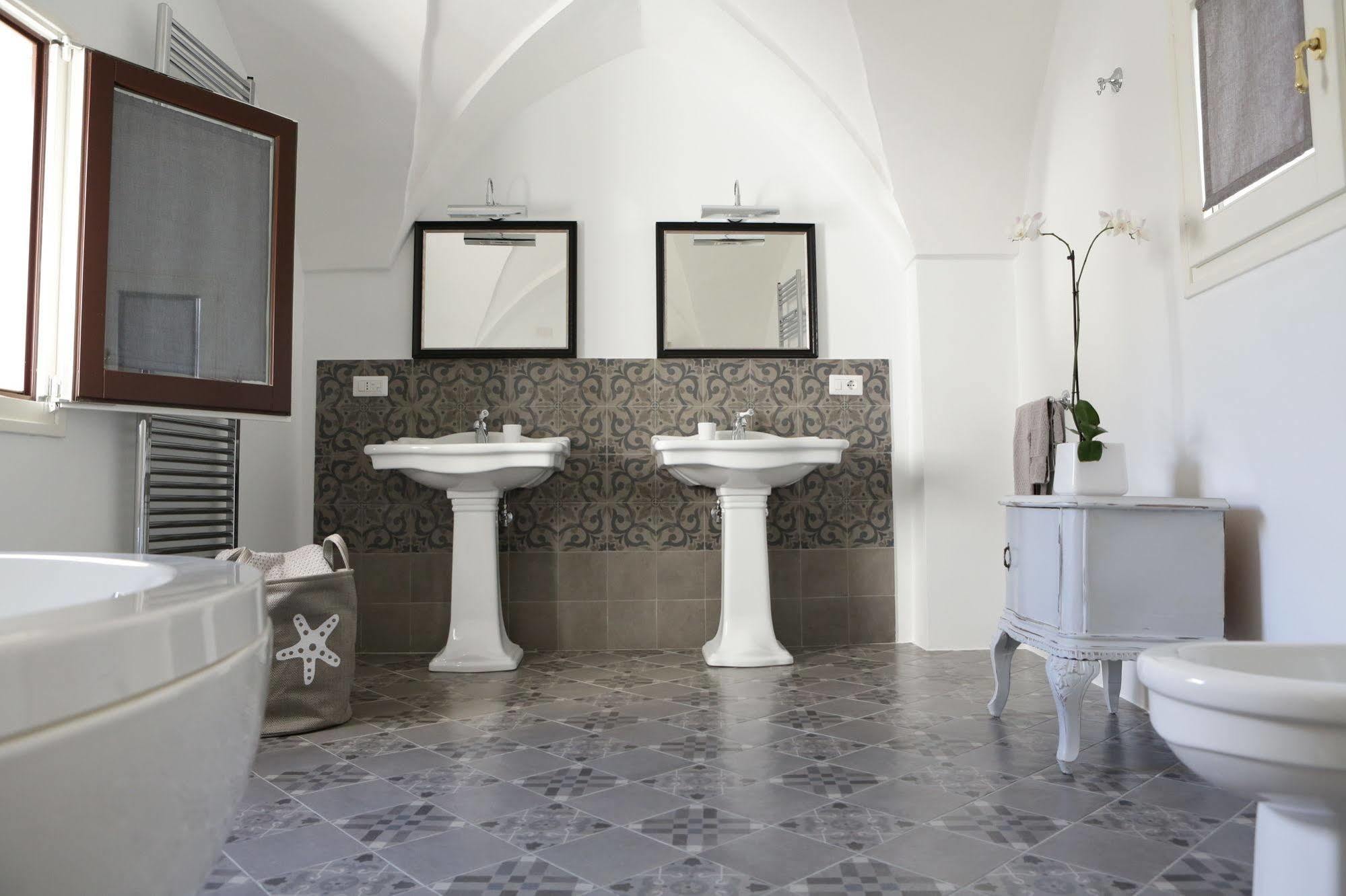 B&B Terra Mar Salve Kültér fotó